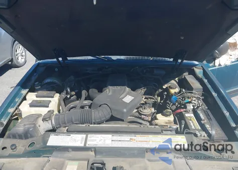 1998 Ford Explorer Eddie Bauer/Limited/Xl/Xlt из США, поврежденный, VIN 1FMZU34E0WUA60828